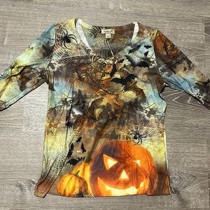 Women’s Halloween shirt, petite large, excellent used condition very soft